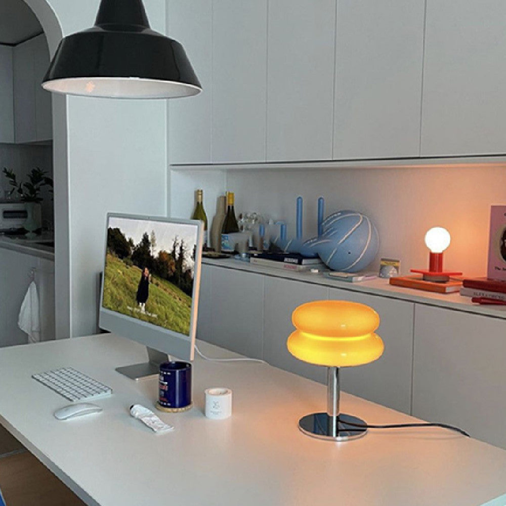 Nordic minimalist lamp