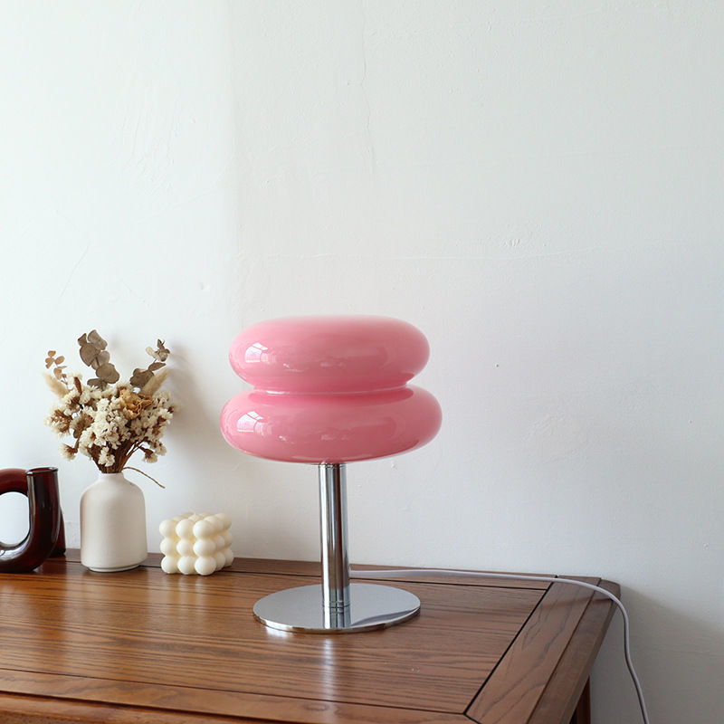 Nordic minimalist lamp