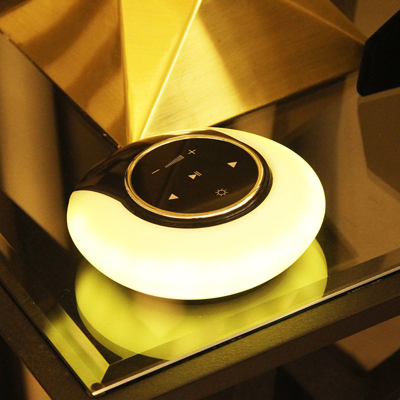 Lamp Bluetooth Stereo Speaker